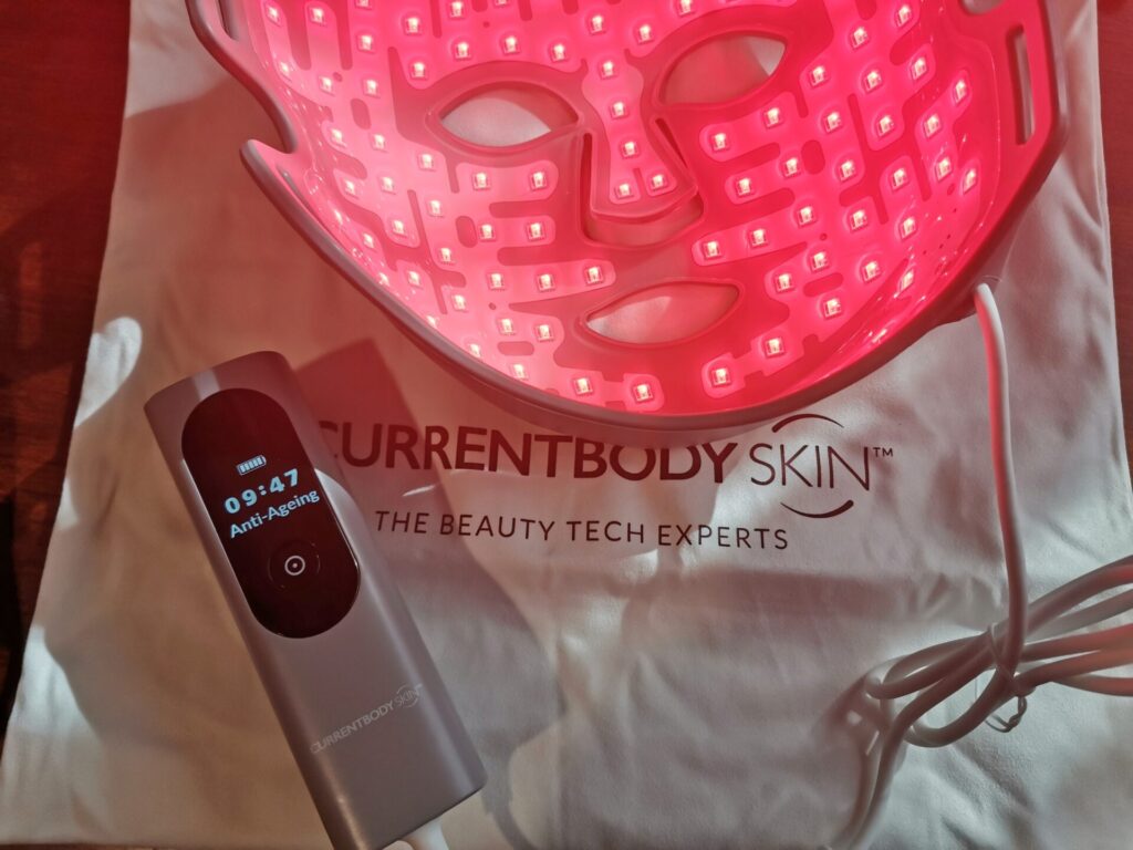 カレントボディLEDマスク「LED 4イン1 マスク」